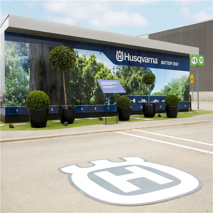 Husqvarna запускает проект по сдаче электроинструментов в аренду.