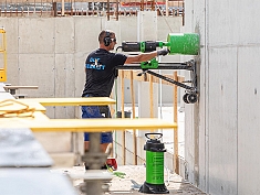 Использование установок алмазного бурения Eibenstock DBE 352